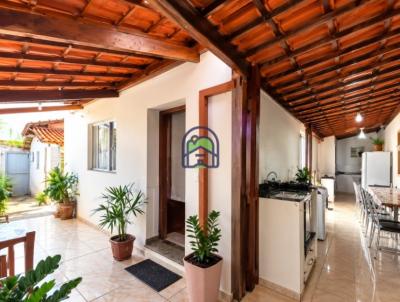 Casa para Venda, em , bairro , 2 dormit�rios, 1 banheiro, 3 vagas